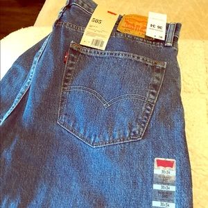 Men's Levi's 505 regular fit jeans NWT