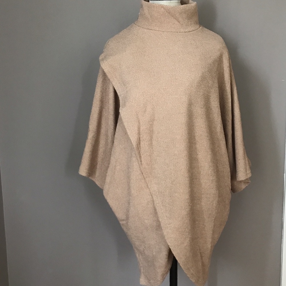 NWT Sabo Skirt sweater