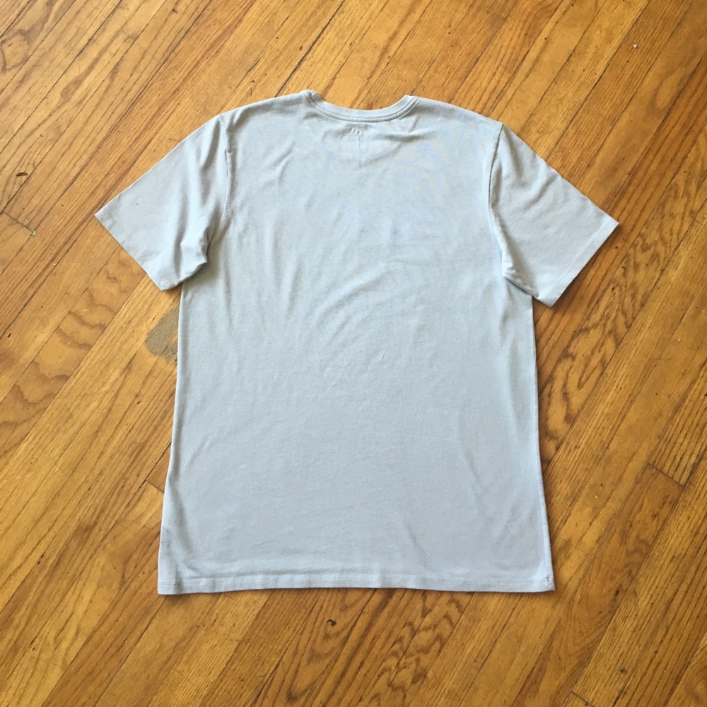 Men's Nike Dry Fit Short Sleeve Shirt - Picture 2 of 2