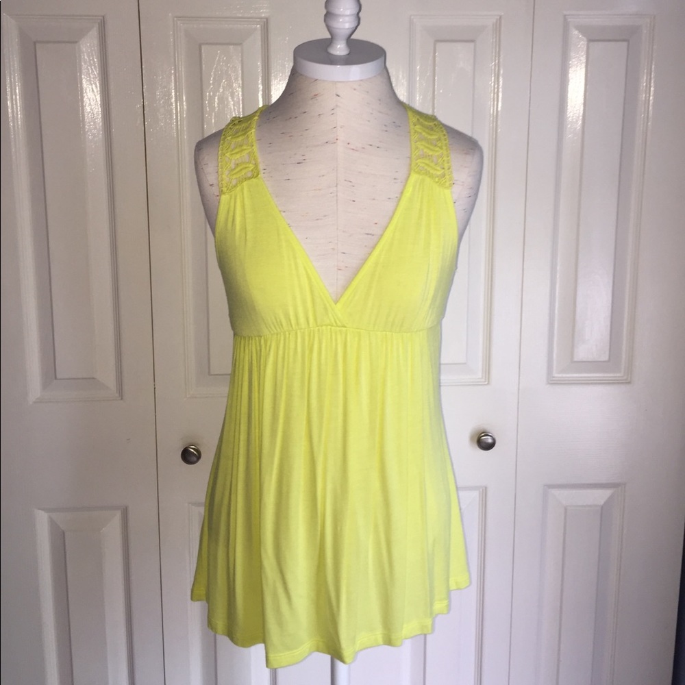 NWOT Lush Crocheted Tank