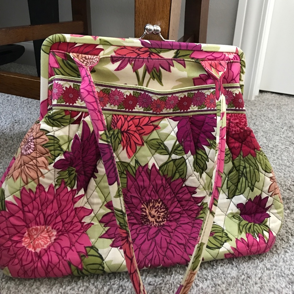 Vera Bradley pink dalias purse
