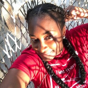 Meet your Posher, Vanessa