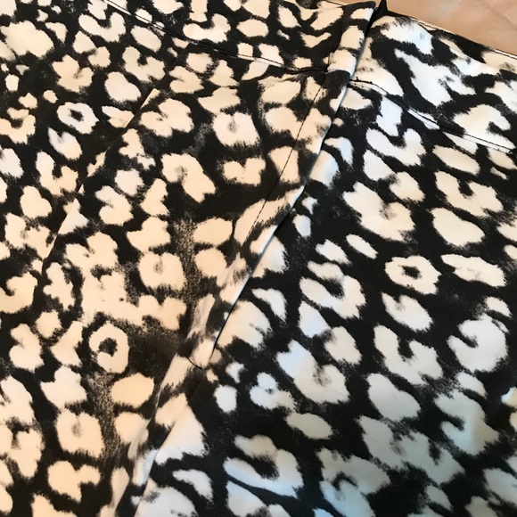 Pattern skirt - Picture 2 of 2