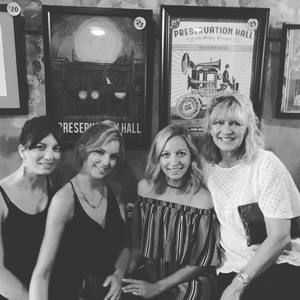 Meet your Posher, Hilliary