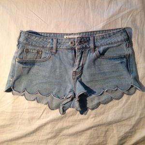 PacSun Scalloped Jean Shorts