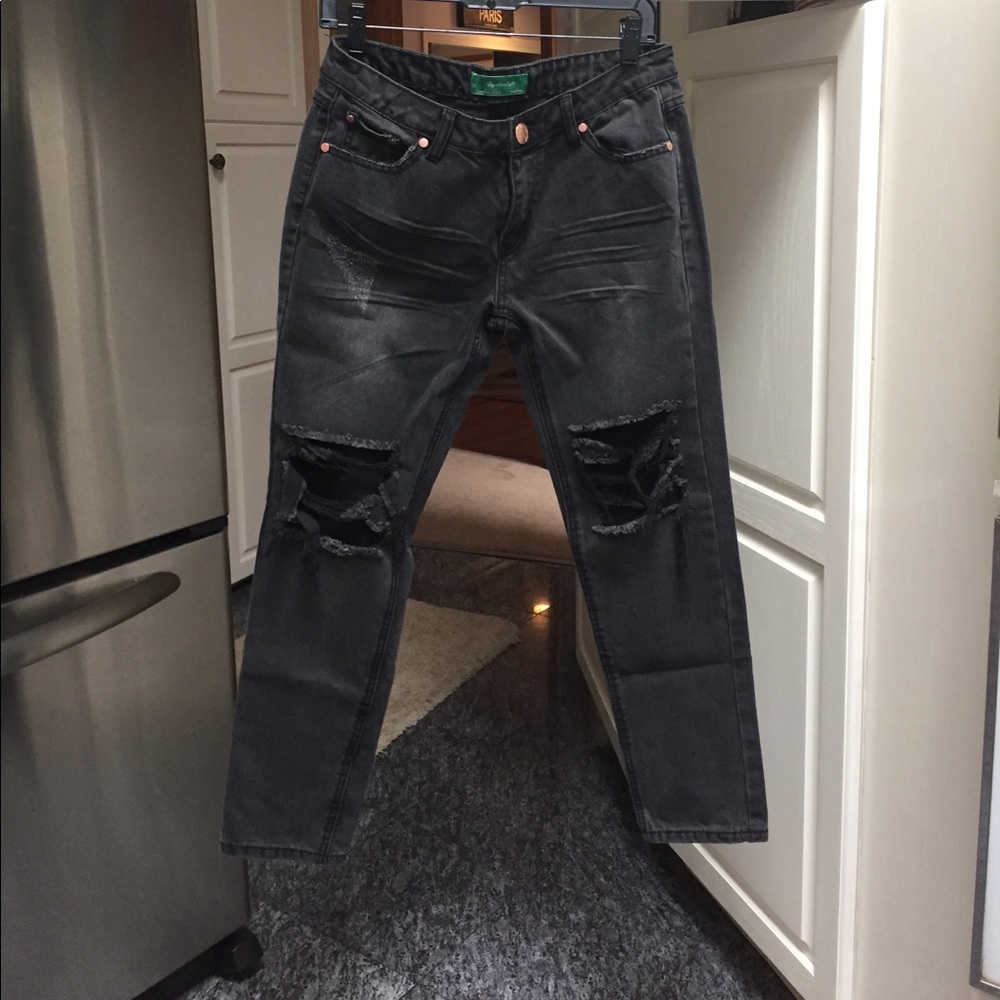 Grayish black boyfriend jeans