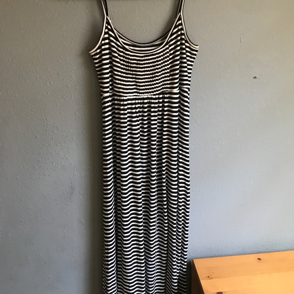 Super soft Calvin Klein summer dress