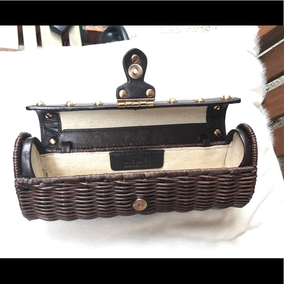 💥FINAL PRICE💥 Michael Kors Rattan Clutch Purse - Picture 5 of 8