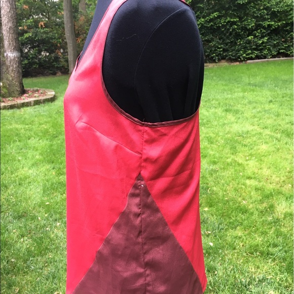 Top - Picture 4 of 8