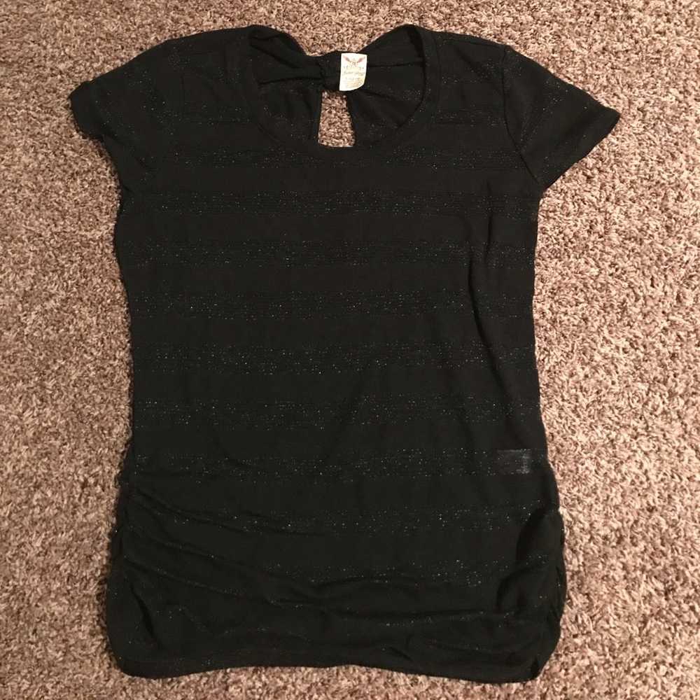 Black key hole sheer top!