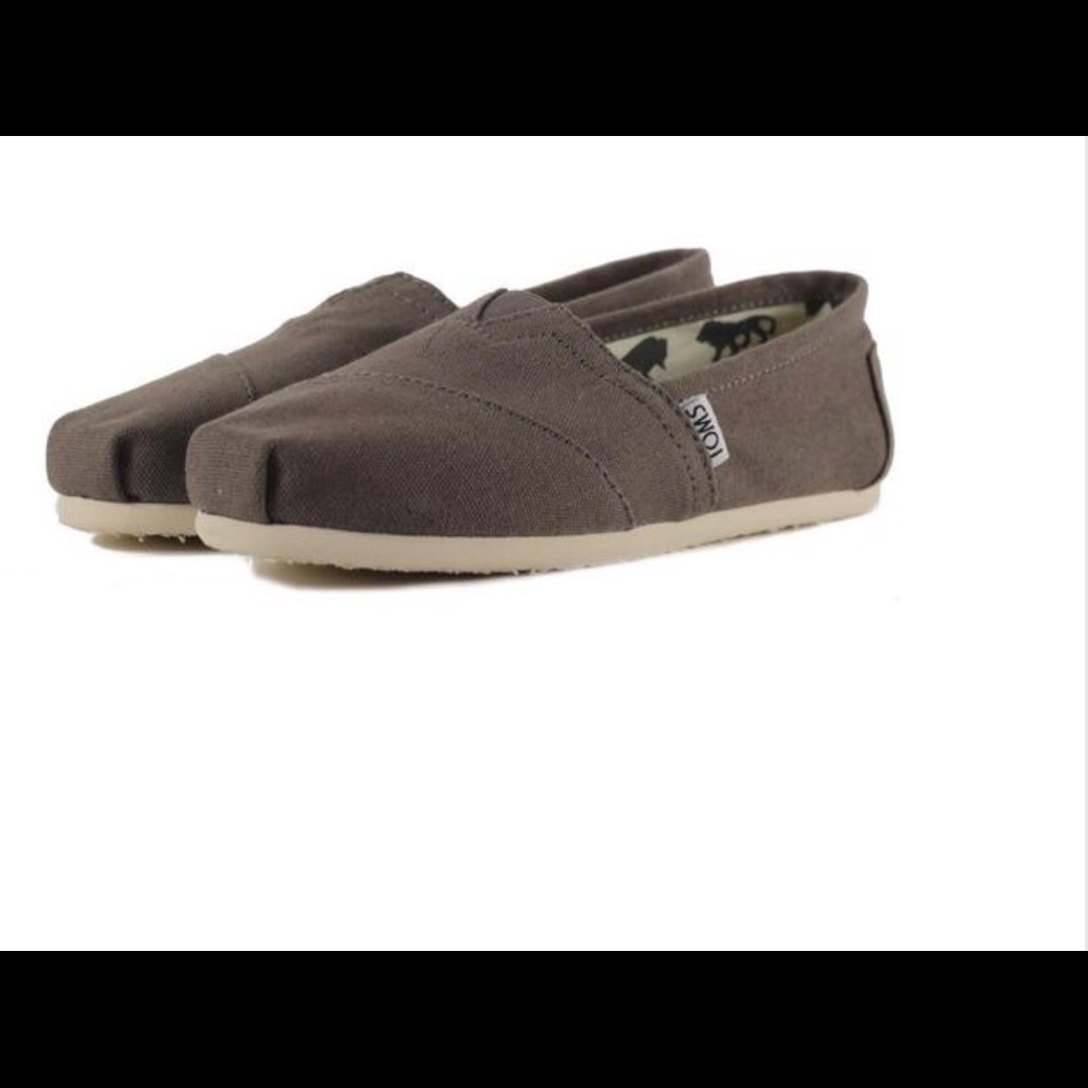 Women's grey TOMS size 9