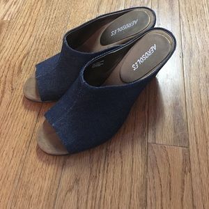 Brand new Aerosoles Denim Wedge Sandals Size 8