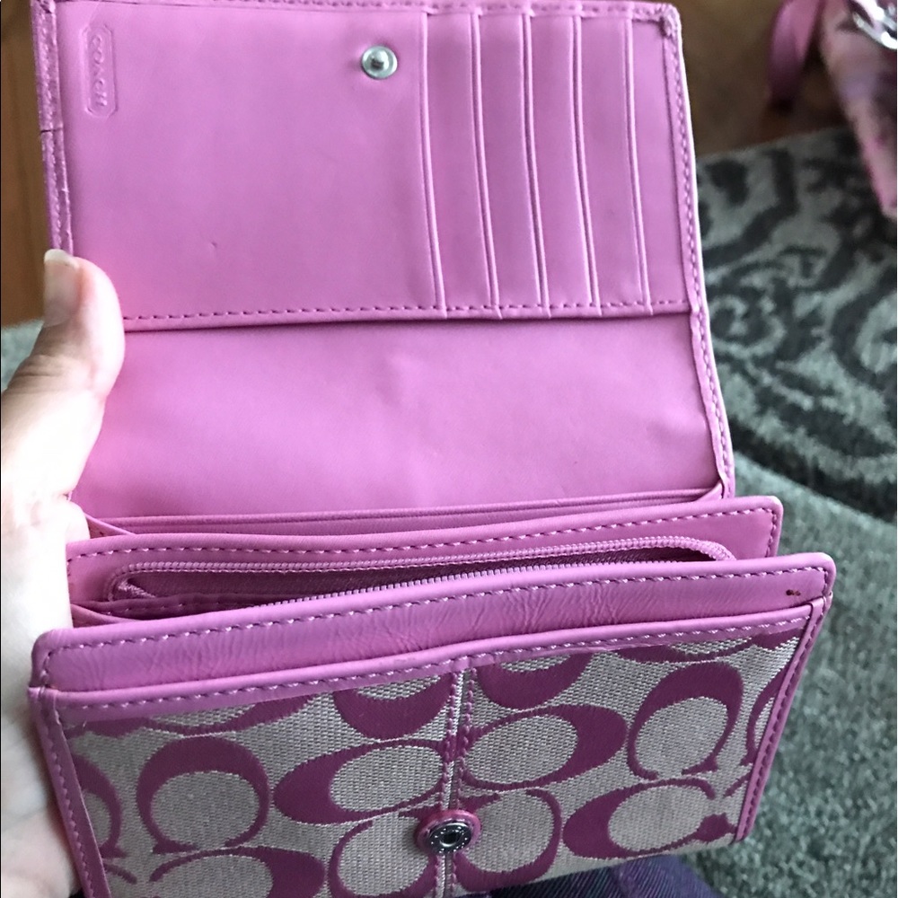 Pink coach bag and wallet