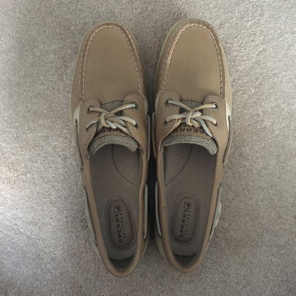Sperry Topsiders