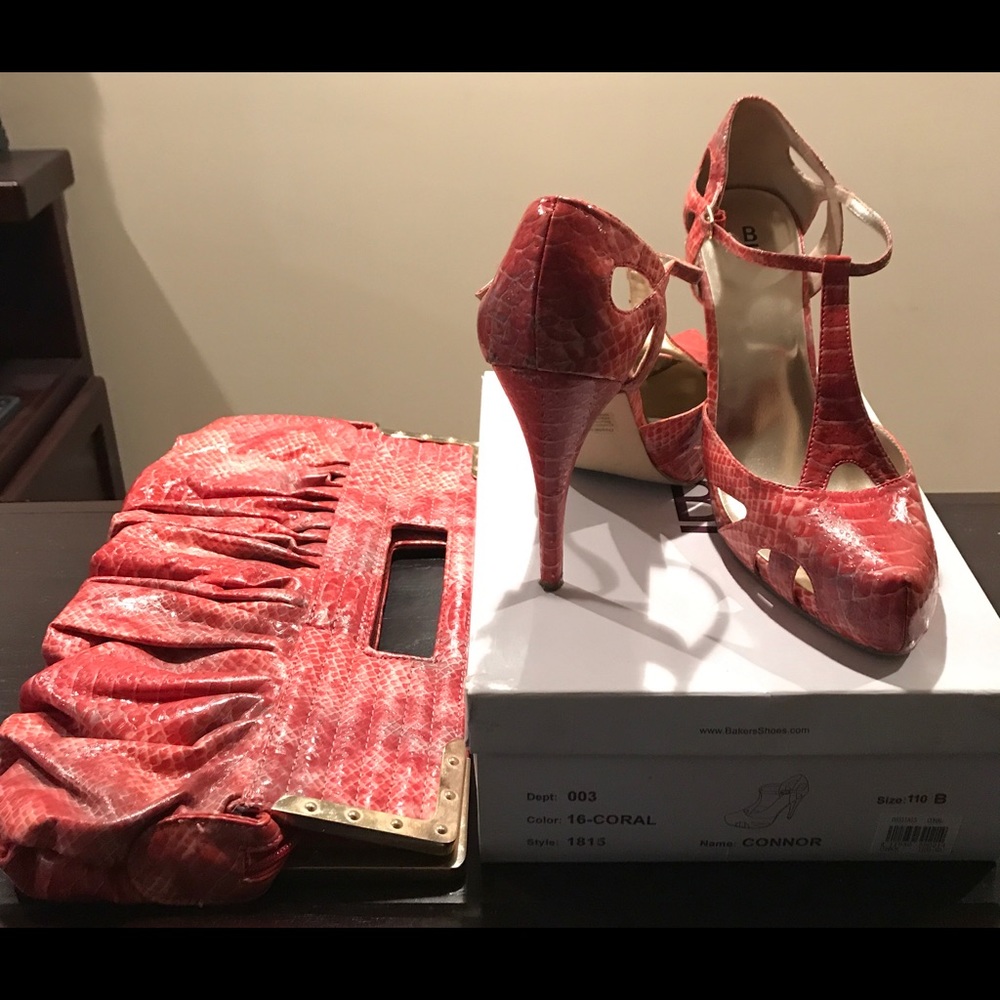 Snakeskin Heels w/ Matching Clutch