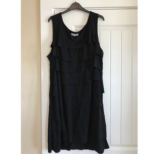 ⭐️Calvin Klein swingy black tiered tunic/dress.