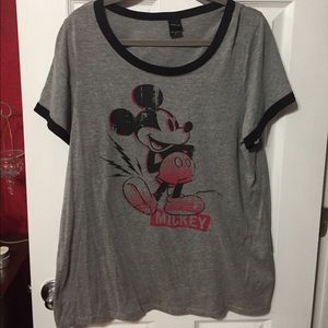 Torrid size 2 Mickey Mouse tee