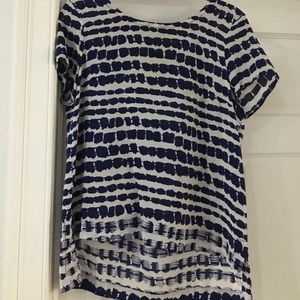 Finn and Rose blue and white blouse