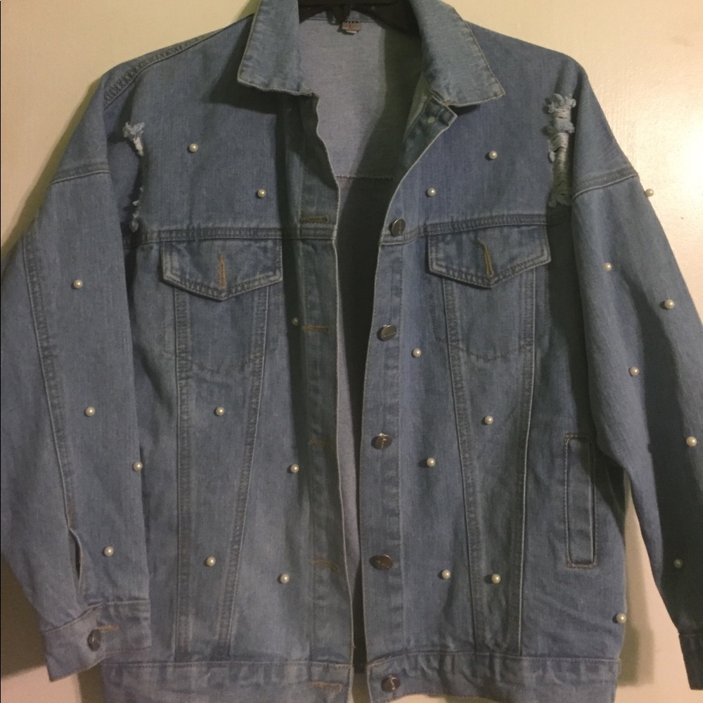 Jean Jacket with Pearls