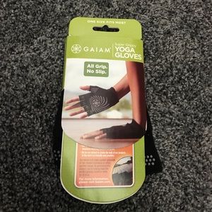 Yoga gloves