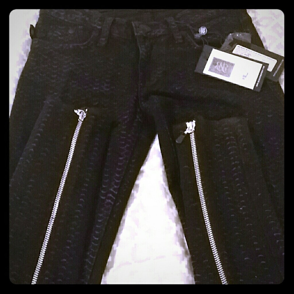 Rock&Republic Jeans "Skinny Bitch In Bonafide Purp