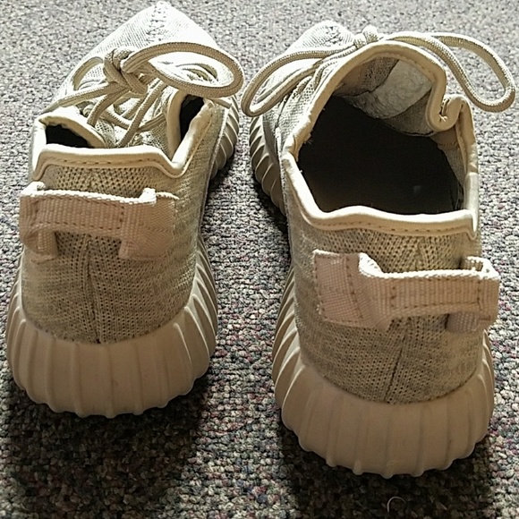 Yeezy 350 Boost Oxford Tans - Picture 4 of 4
