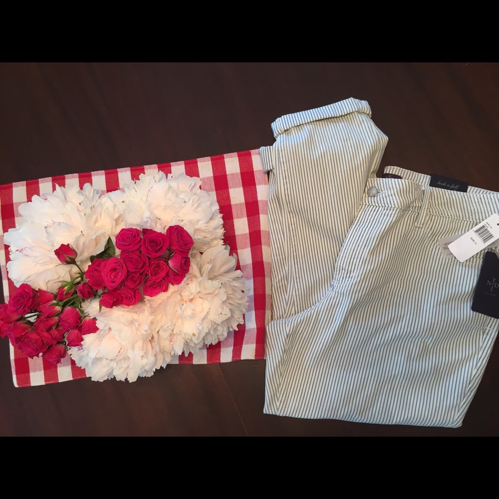 NYDJ brand new cream and blue crop. Size 14