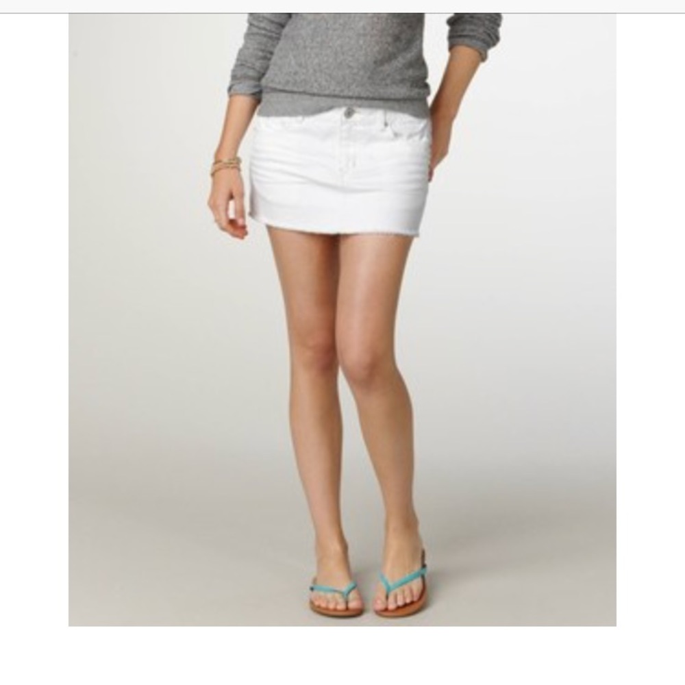 American Eagle mini skirt