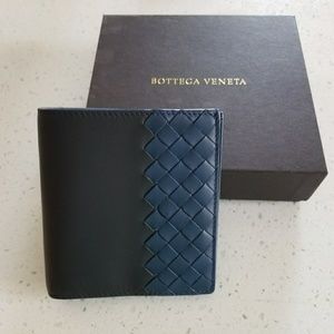 BRAND NEW UNUSED Bottega Veneta Bi-Fold Wallet