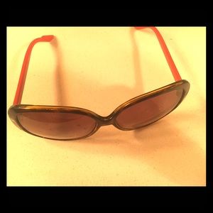 Gucci sunglasses without the case