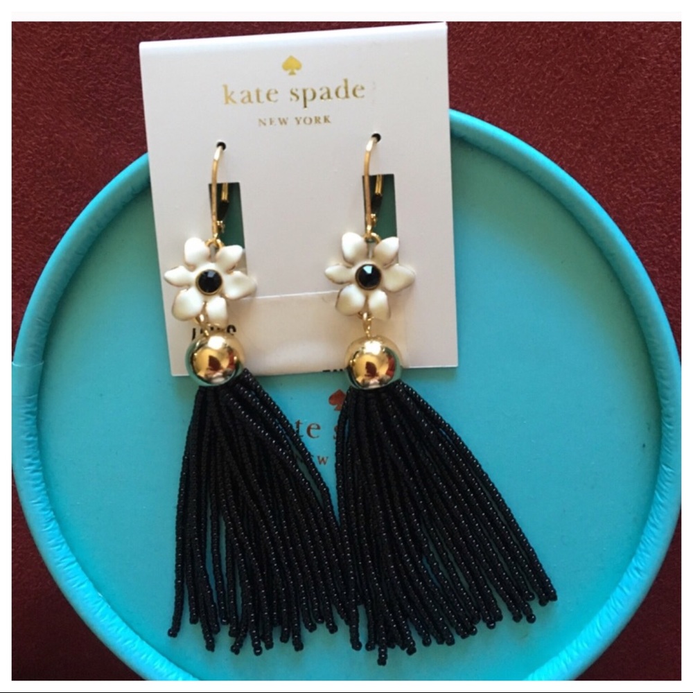 NWT Kate spade earrings♠️
