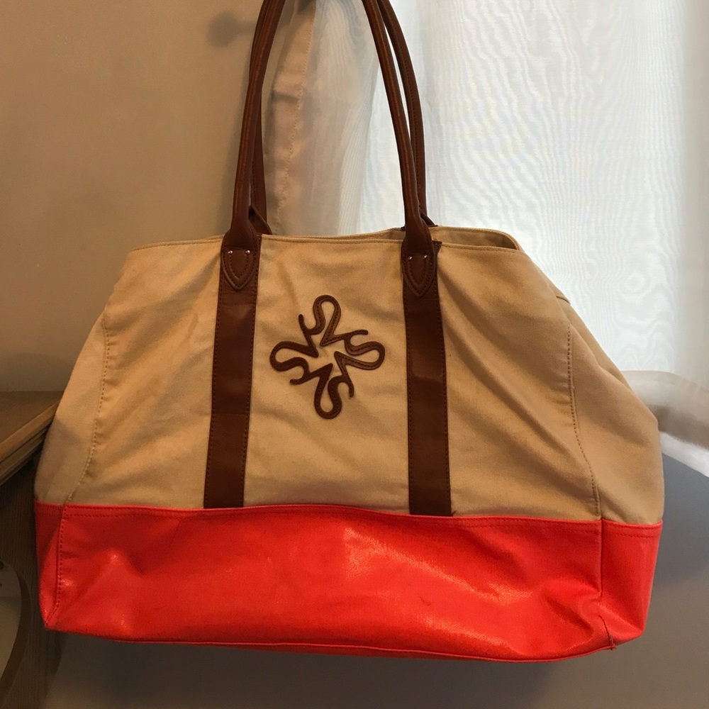 Vera Wang beach Tote