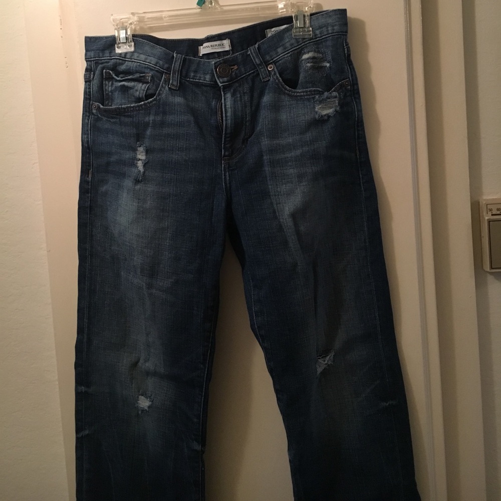 Distressed Boyfriend jeans