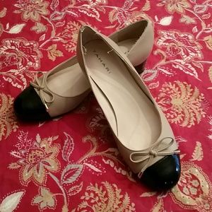 Taharii slip ons, 1 in heel, comfy and inner paddi