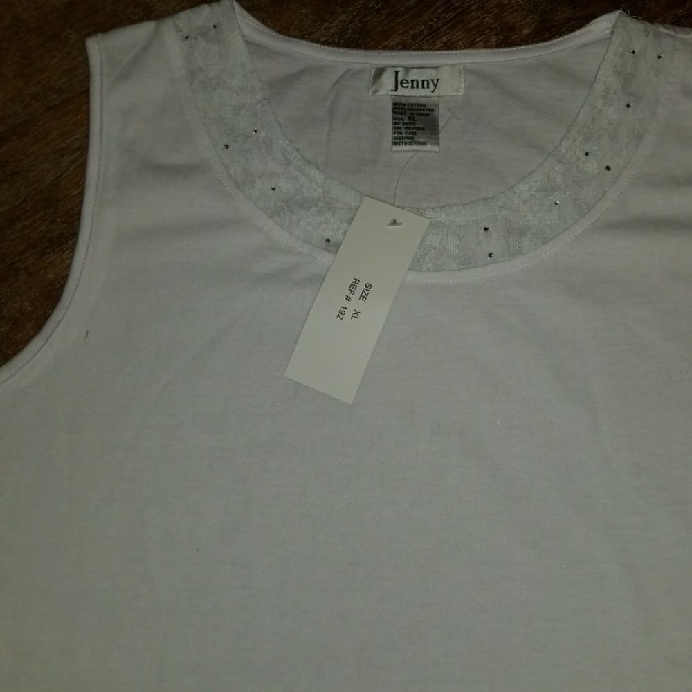 NWT white top w crystals and lace XL