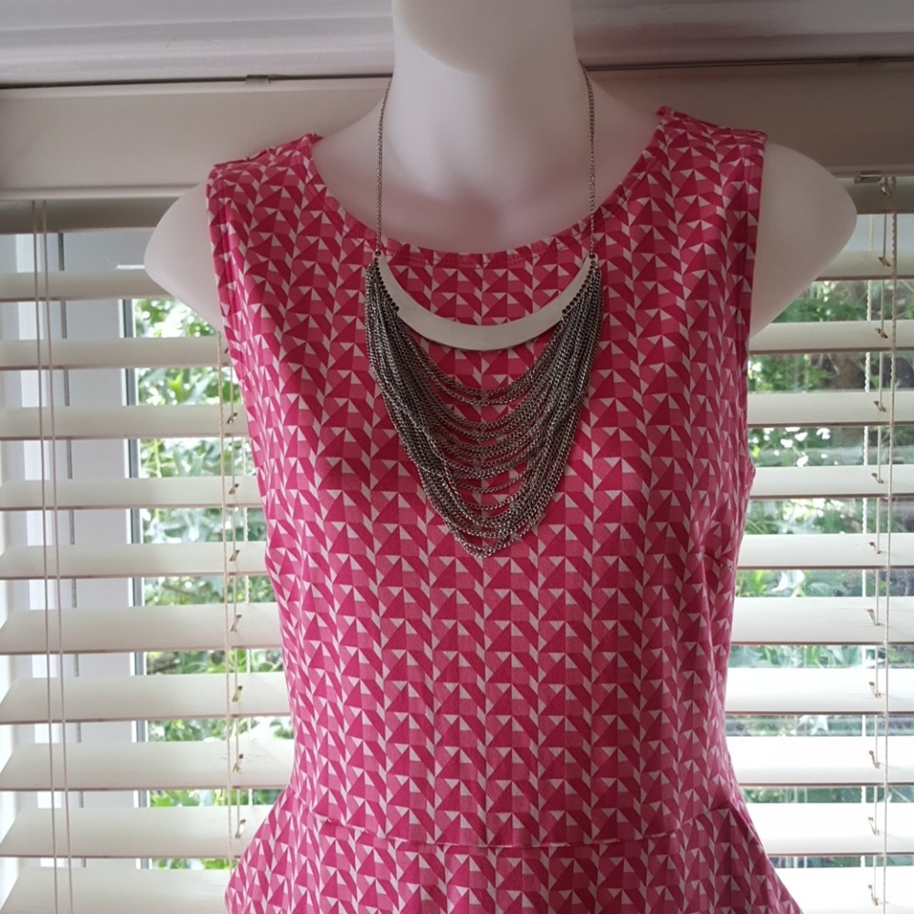 Pink dress with pockets