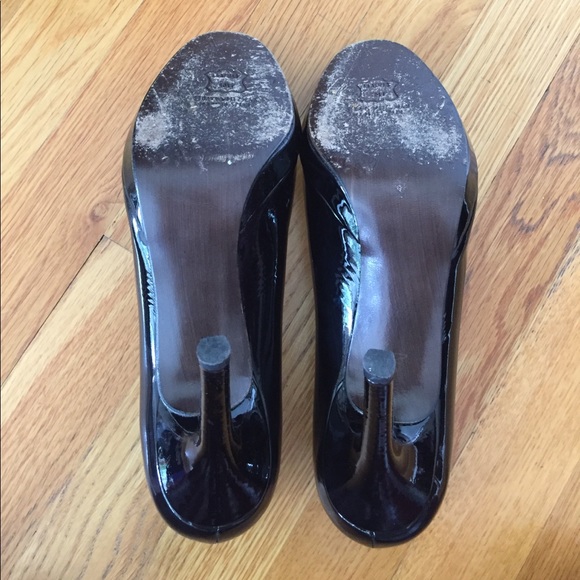 Black Patent Stuart Weitzman Heels - Picture 5 of 5