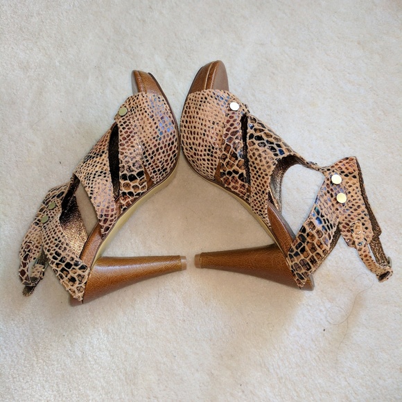 Ibiza high heel shoes - Picture 3 of 5