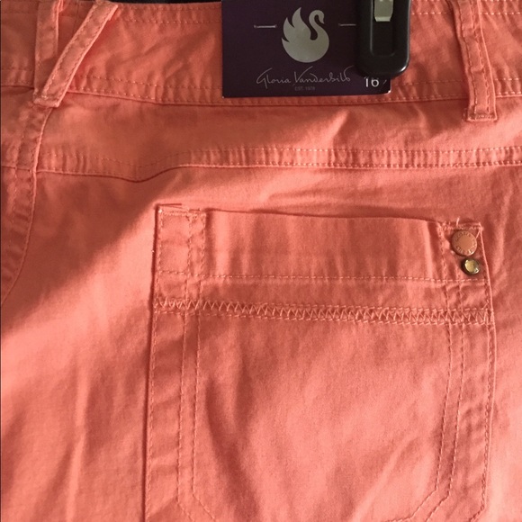 Missy Capri Size 16 - Picture 7 of 8