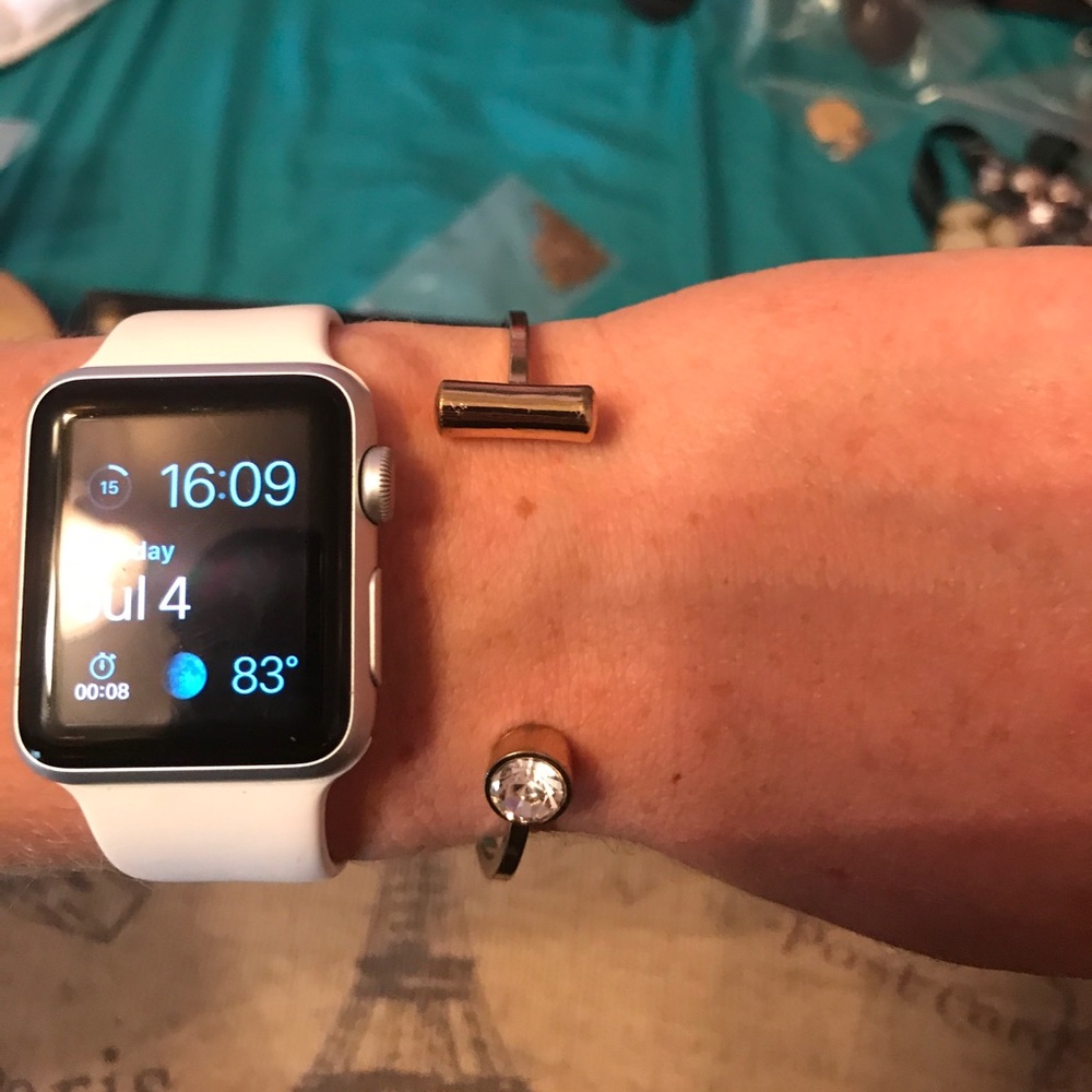 Gold Bracelet & Gold Necklace Set