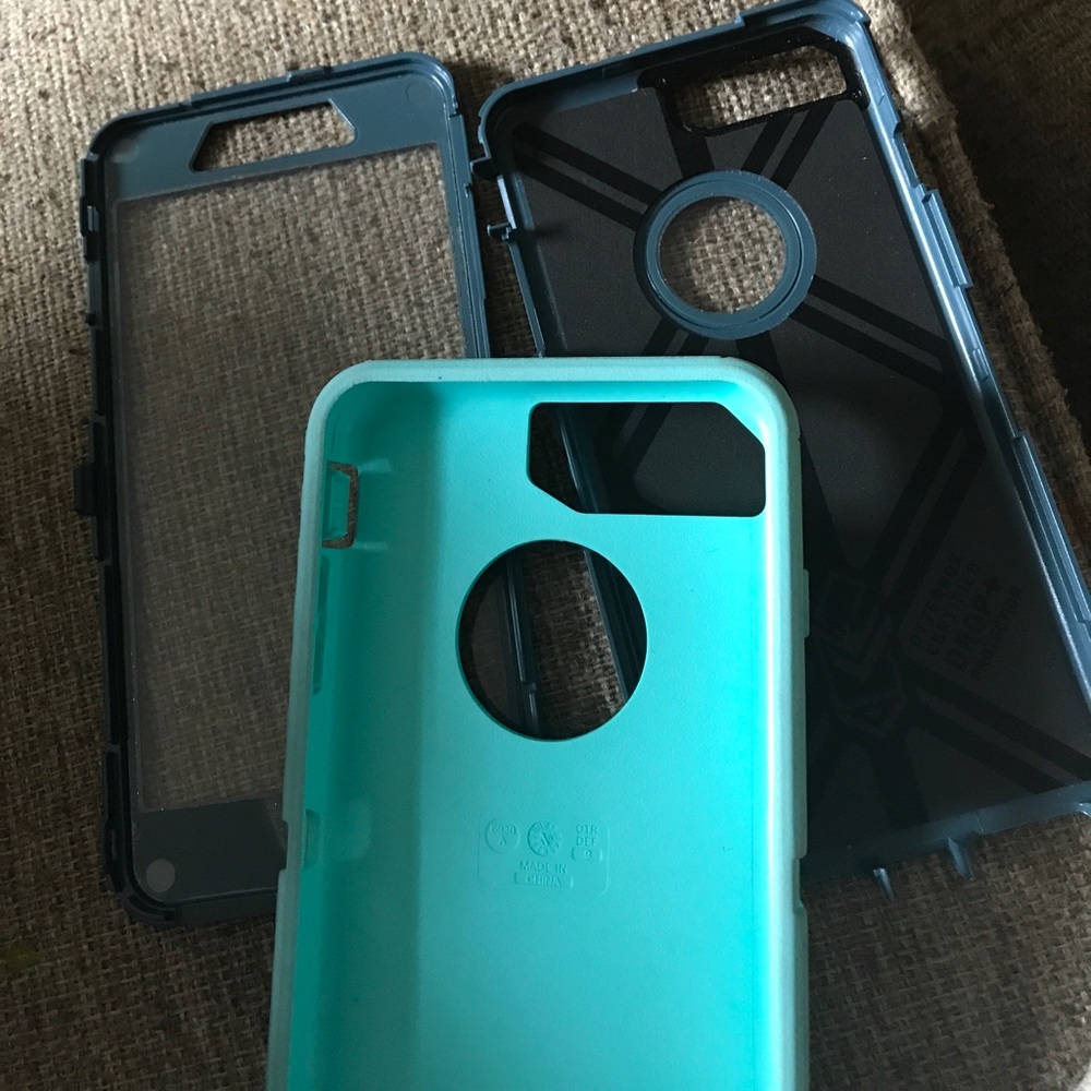 Sea Foam Green Otterbox