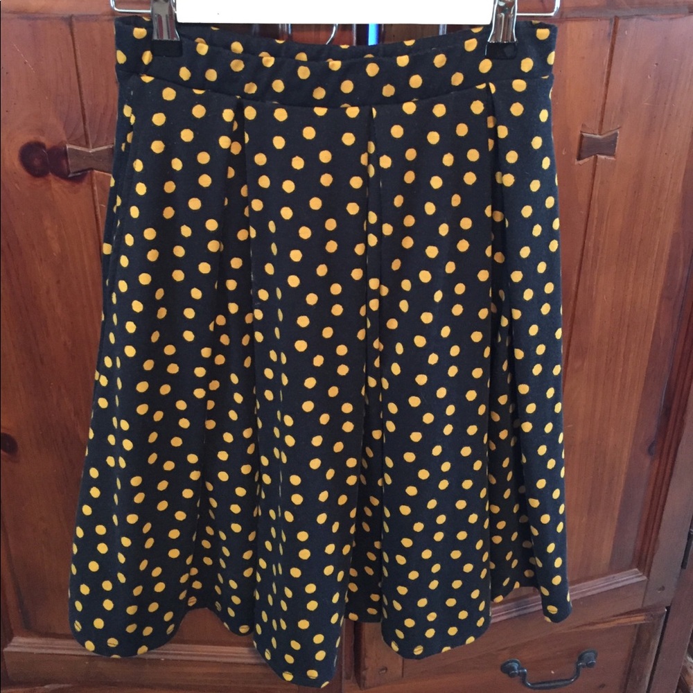 Lularoe polka dot Madison skirt