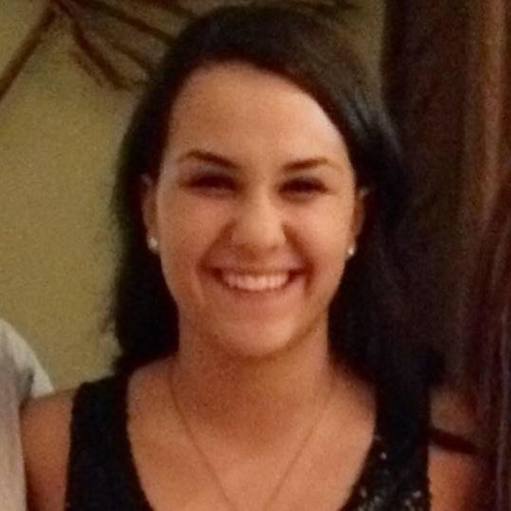 Meet your Posher, Alicia