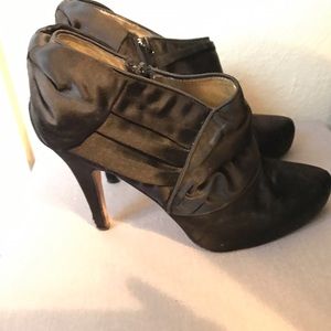 Steven NTRIGUE Black Satin High Heel Booties