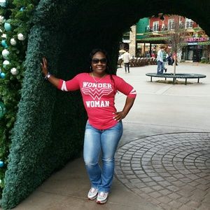 Meet your Posher, Makiba