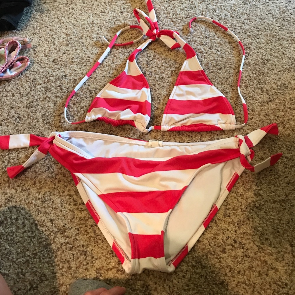 Striped red/white bikini bottom
