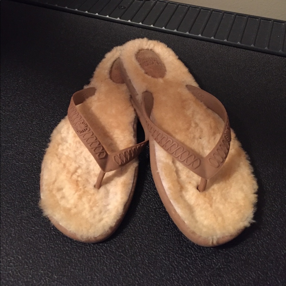 Ugg Flip Flops