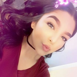 Meet your Posher, Janessa