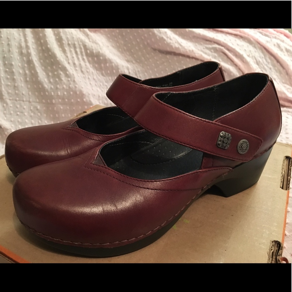 Brown Mary Jane style Dansko