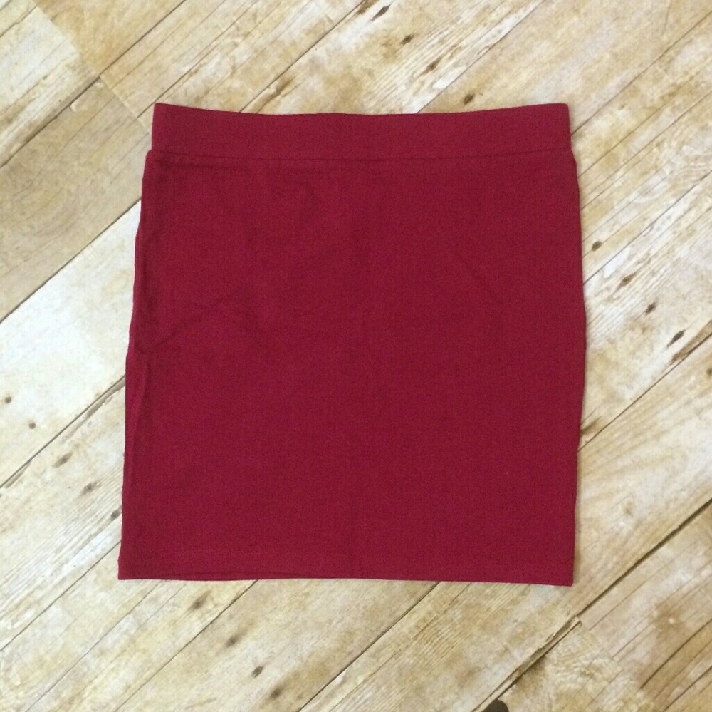 Basic red Forever 21 bodycon mini skirt